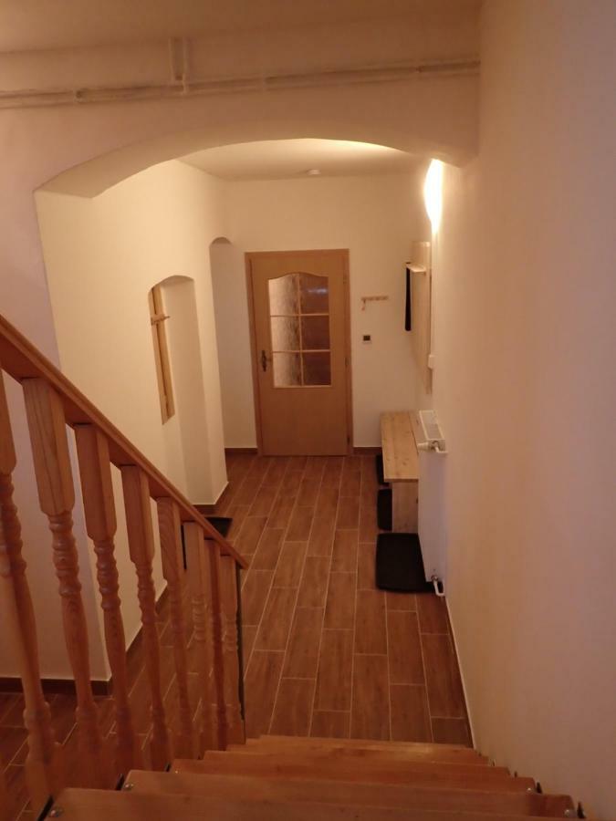 Apartman Pod Bozim Darem Яхимів Екстер'єр фото